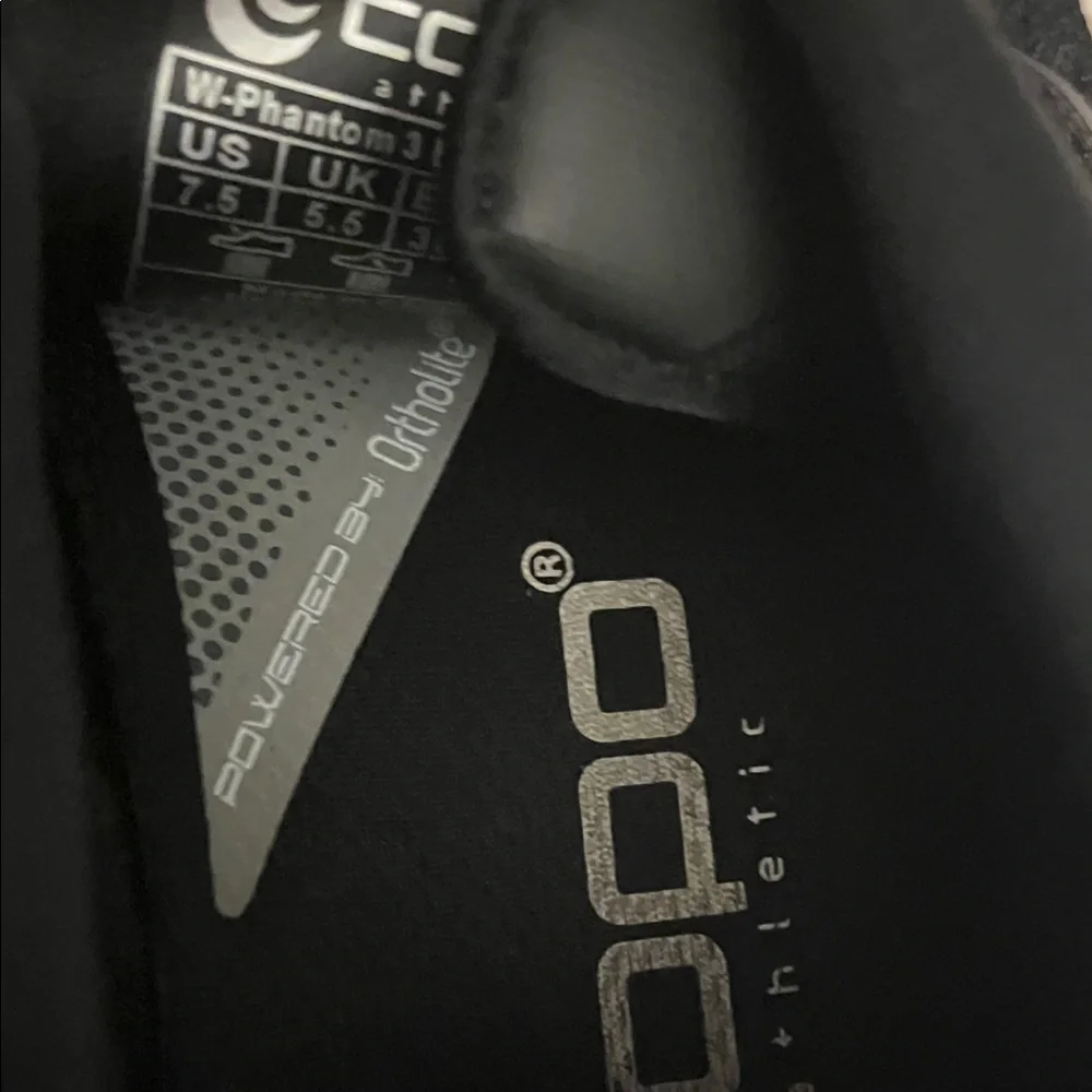 W’s phantom 3 size 7.5 - Picture 4 of 4